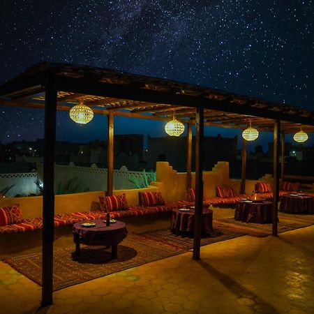 Auberge Les Roches Merzouga Exterior foto
