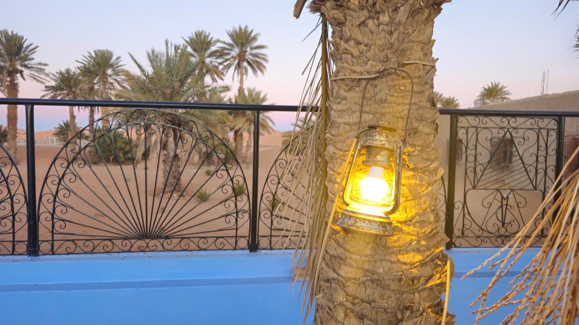 Auberge Les Roches Merzouga Exterior foto