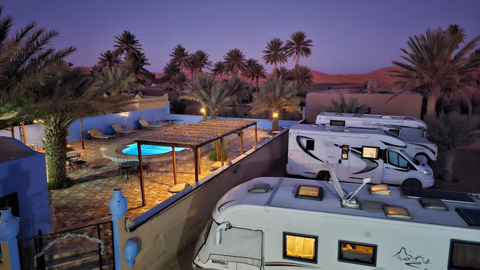 Auberge Les Roches Merzouga Exterior foto